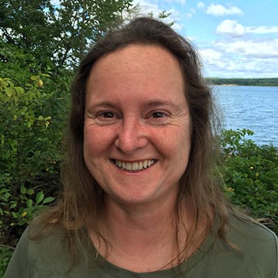 Eva Holmes, CG®, AG