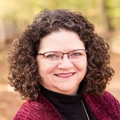 Angela Packer McGhie, CG®, FUGA